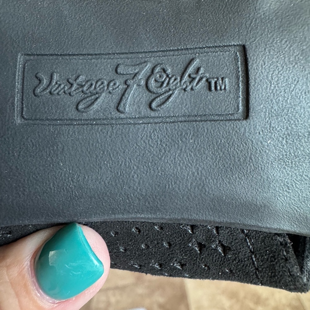 Chic Black Women's Mules - Picture 4 of 4